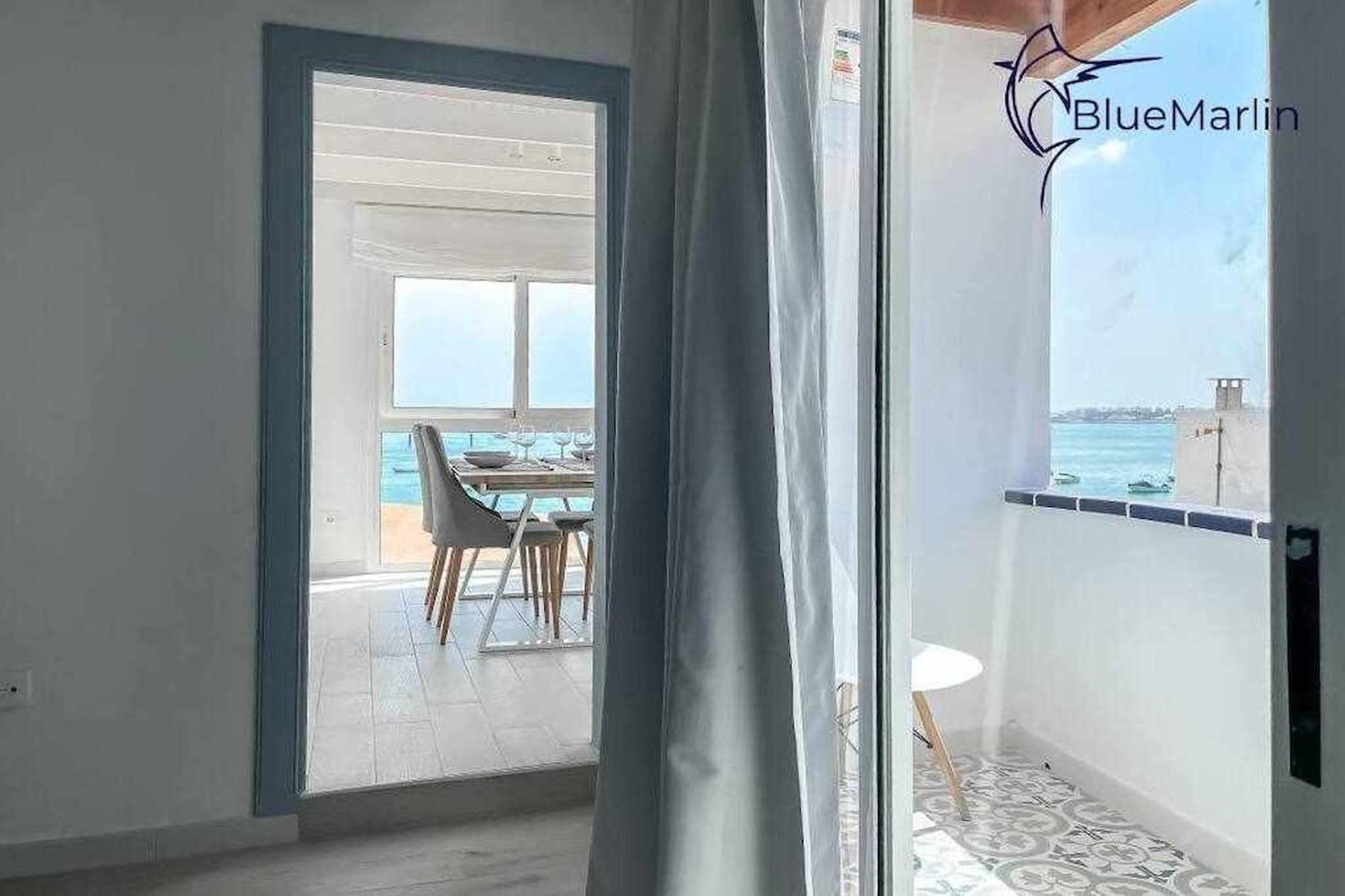 Апартаменты B-Rent Bluemarlin Boutique Sea View Коральео Экстерьер фото